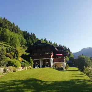 En Petit Déjeuner Inclus , La Cote d'Arbroz France